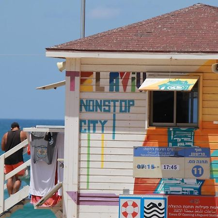 Aharonson'S - 1 Minute To The Beach Тель-Авив Экстерьер фото